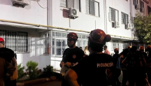 İzmir'de Engelli Bakımevinde Yangın: 12 Kişi Hastaneye Kaldırıldı