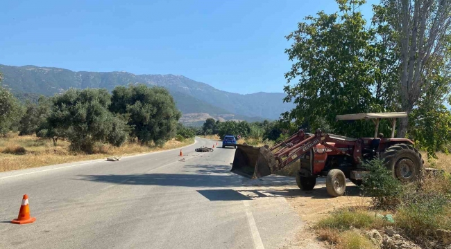 İzmir'de motosiklet ile traktör çarpıştı: 1 ağır yaralı