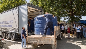 Büyükşehir yanan köylere can suyu oluyor