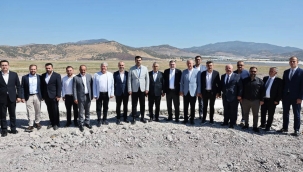 Dikili'nin jeotermal su kuyusu açıldı