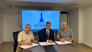 Grand Plaza ve İztarım'da imzalar atıldı