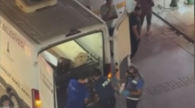 Günlerdir aranıyordu, apartman boşluğunda çürümeye başlamış cesedi bulundu