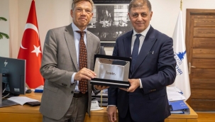 Hollanda Büyükelçisi Wijnands Başkan Tugay'ı Ziyaret Etti