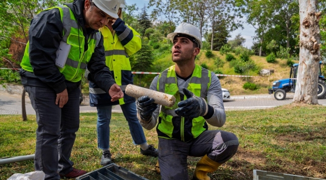 Karşıyaka'nın hem zemin yapısı hem de yapı stoku için çalışmalar başlıyor