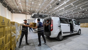 Tugay: Komşusu açken tok yatamayan kültürden geliyoruz