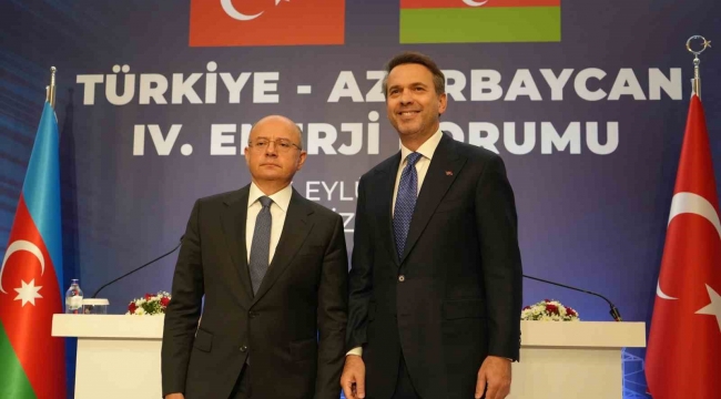 Alparslan Bayraktar ile Azerbaycan Enerji Bakanı Perviz Şahbazov ortak basın toplantısı düzenledi