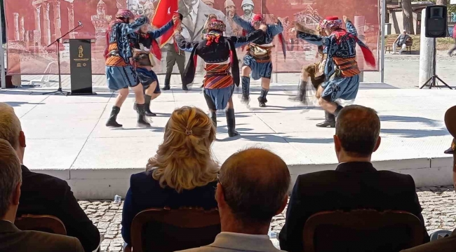 Bergama'nın kurtuluşunun 103. yılı coşkuyla kutlandı