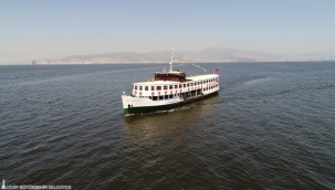 Bergama Vapuru ile İzmir Körfezi'nde tarihe yolculuk