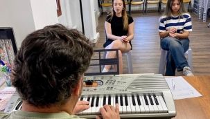 Gençler, Büyükşehir'in ücretsiz kursuyla hayallerine kavuştu