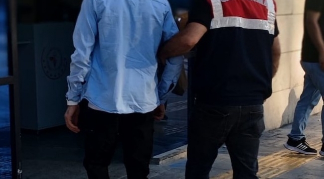 İzmir'de DEAŞ operasyonu: 2 gözaltı