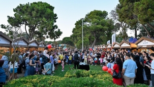 İzmir Enternasyonal Fuarı'nda uluslararası sokak gösterileri büyük ilgi görüyor