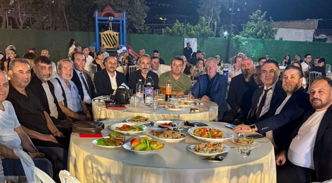 İzmirli Berberler Moral Gecesi'nde buluştu…