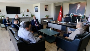 MHP İzmir Milletvekili Osmanağaoğlu Aliağa'da Ziyaretlerde Bulundu