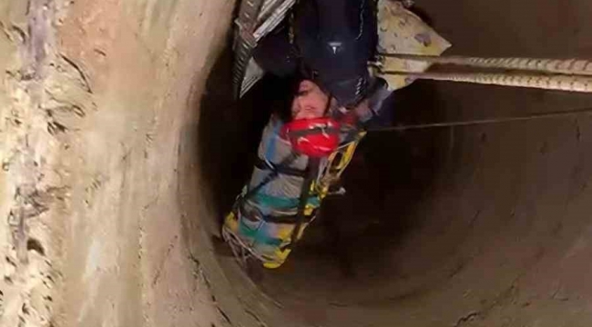  12 metre derinliğindeki kuyuya düşen 80 yaşındaki kişi kurtarıldı