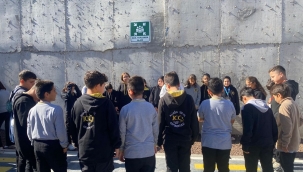 Aliağa'da Okullarda Deprem Tahliye Tatbikatı Yapıldı