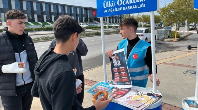 Aliağa Ülkü Ocakları'ndan Liselerde Bilgilendirme Standı