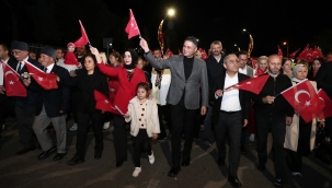 Binlerce Aliağalı Cumhuriyet Kortejinde Buluştu