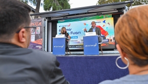 Emin Çapa ve Sema Soykan İZKİTAP'ta okuyucularla buluştu