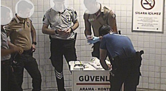 İZBAN'da unutulan para sahibini bekliyor