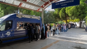 İzmir'de anne eli lezzetinde ücretsiz yemek