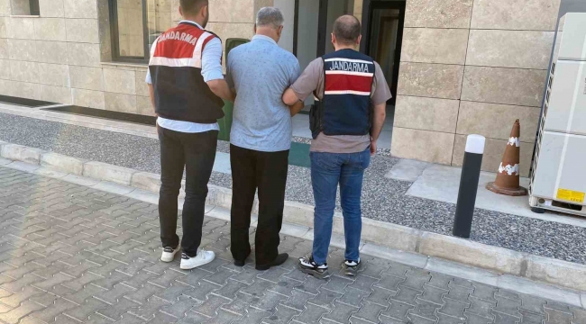 İzmir'de DEAŞ operasyonu: 4 gözaltı