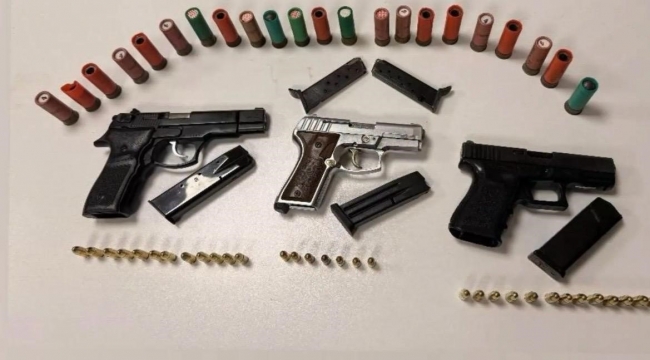 İzmir'de polis son bir haftalık denetim raporunu açıkladı