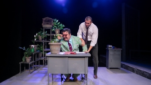 İzmir Şehir Tiyatroları yeni sezonu yeni sahnesinde açıyor