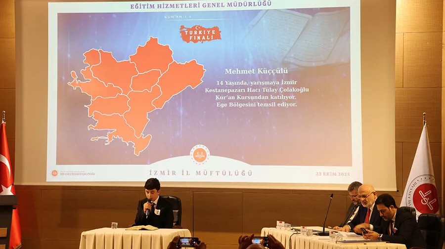 Türkiye Birincisi Aliağa Yenişakran'dan! Mehmet Küççülü Kur'an-ı Kerim'i En Güzel Okuyan Öğrenci Seçildi
