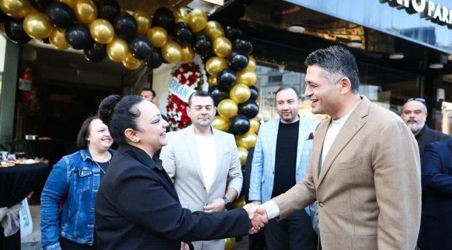 Aliağa 'da Şule Ç. Bayan Kuaförü hizmete girdi