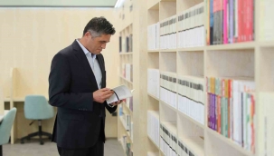 Aliağa Kent Kitaplığı yeni eserlerle büyümeye devam ediyor
