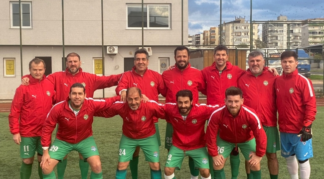  Aliağa Masterler İlk Yarıyı Kayıpsız Kapattı: 