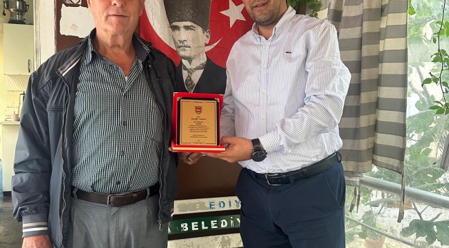 Aliağa Şoförler Odası'ndan Şoför Esnafına Onur Plaketi