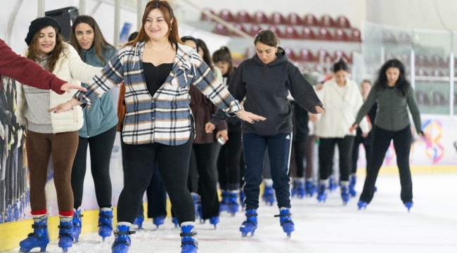 Buz Sporları Salonu yeni sezona hazır