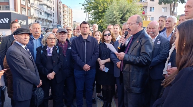 CHP Aliağa'dan 10 Kasım Ara Tatil Kararına Tepki