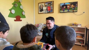 İzmir'de Ülkü Ocakları'ndan eğitime destek