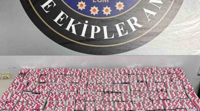 Buca'da narkotik operasyonlarında 1'i aranan 5 şahıs yakalandı