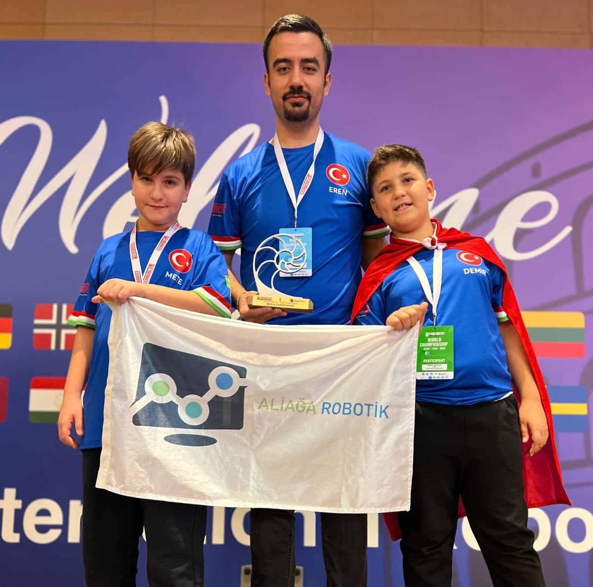 Fibonacci Robot Olimpiyatlarında Aliağa'dan 3 Dünya Birincisi