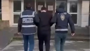 İzmir'de kesinleşmiş hapis cezasıyla aranan uyuşturucu taciri yakalandı