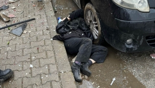 İzmir'de otomobil apartmanın bahçesine uçtu: 1'i ağır 6 yaralı