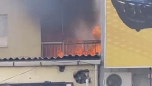 İzmir'de yangında ev alevlere teslim oldu