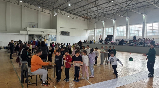 Aliağa'da 1120 Öğrenci Sportif Yetenek Taramasından Geçti