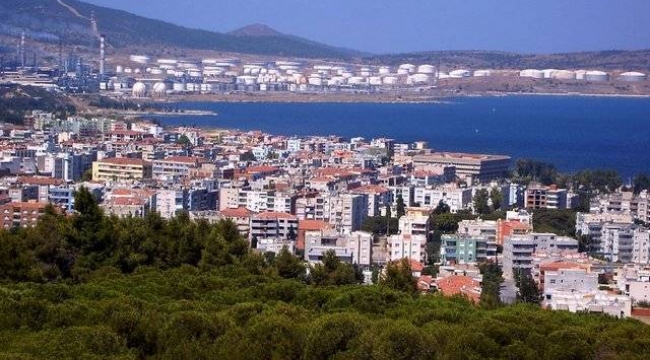Aliağa'nın Nüfusu Bergama'yı Geçti: Kuzey Ege'nin Yıldızı Büyümeye Devam Ediyor