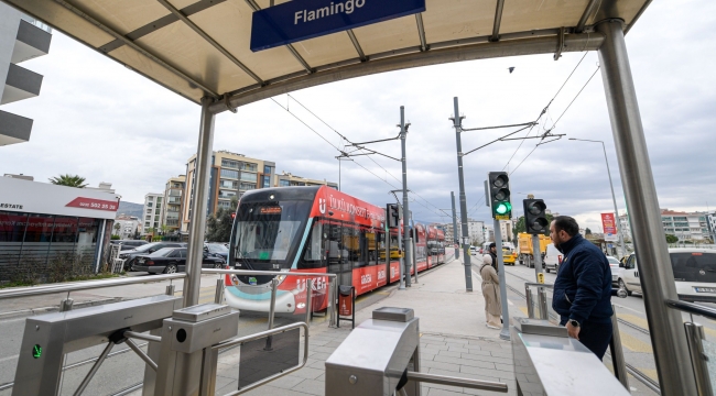 Ataşehir Kavşağı Tramvay Durağı'nın adı Flamingo oldu