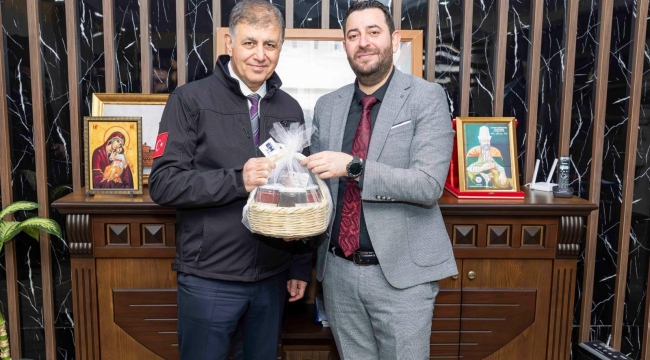 Başkan Tugay'dan medeniyetler şehri Hatay için dayanışma çağrısı