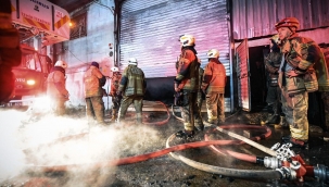 Buca'da mobilya atölyesinde yangın alarmı