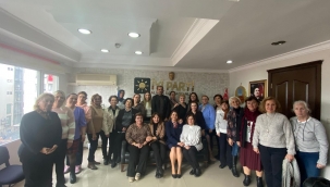 İYİ Parti Aliağa'da Kadın Dayanışma Kahvaltısı Düzenledi