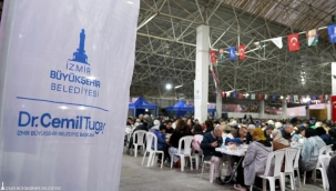 İzmir Büyükşehir Belediyesi ilk iftar sofrasını Gaziemir'de kurdu