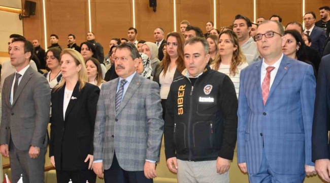 İzmir'de dijital dolandırıcılığa karşı 'IBAN' farkındalığı