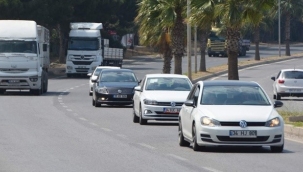 İzmir'de trafiğe kayıtlı araç sayısı 2 milyon 106 bin 883 oldu