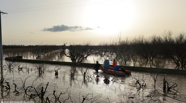 İzmir İtfaiyesi sessiz canlar için zamanla yarıştı